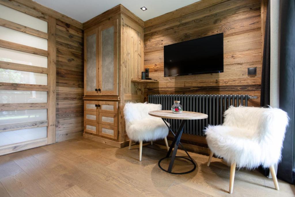 Hotel Les Peupliers Courchevel Eksteriør bilde